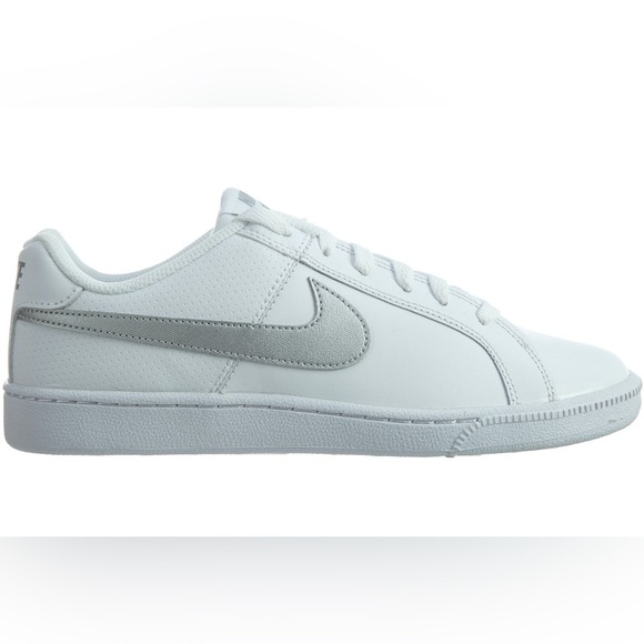 Nike Shoes - 🔸 Nike 🔸 court royale sneakers